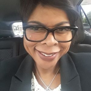 Meet your Posher, Teri